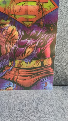 Superman 4 SDCC 2023 Tyler Kirkham Virgin Battle danni esclusivi - Foto 3 di 14