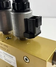 HYDAC Hydraulic Valve Manifold Assembly 13340235004 12VDC Solenoid Valves￼ thumbnail 6