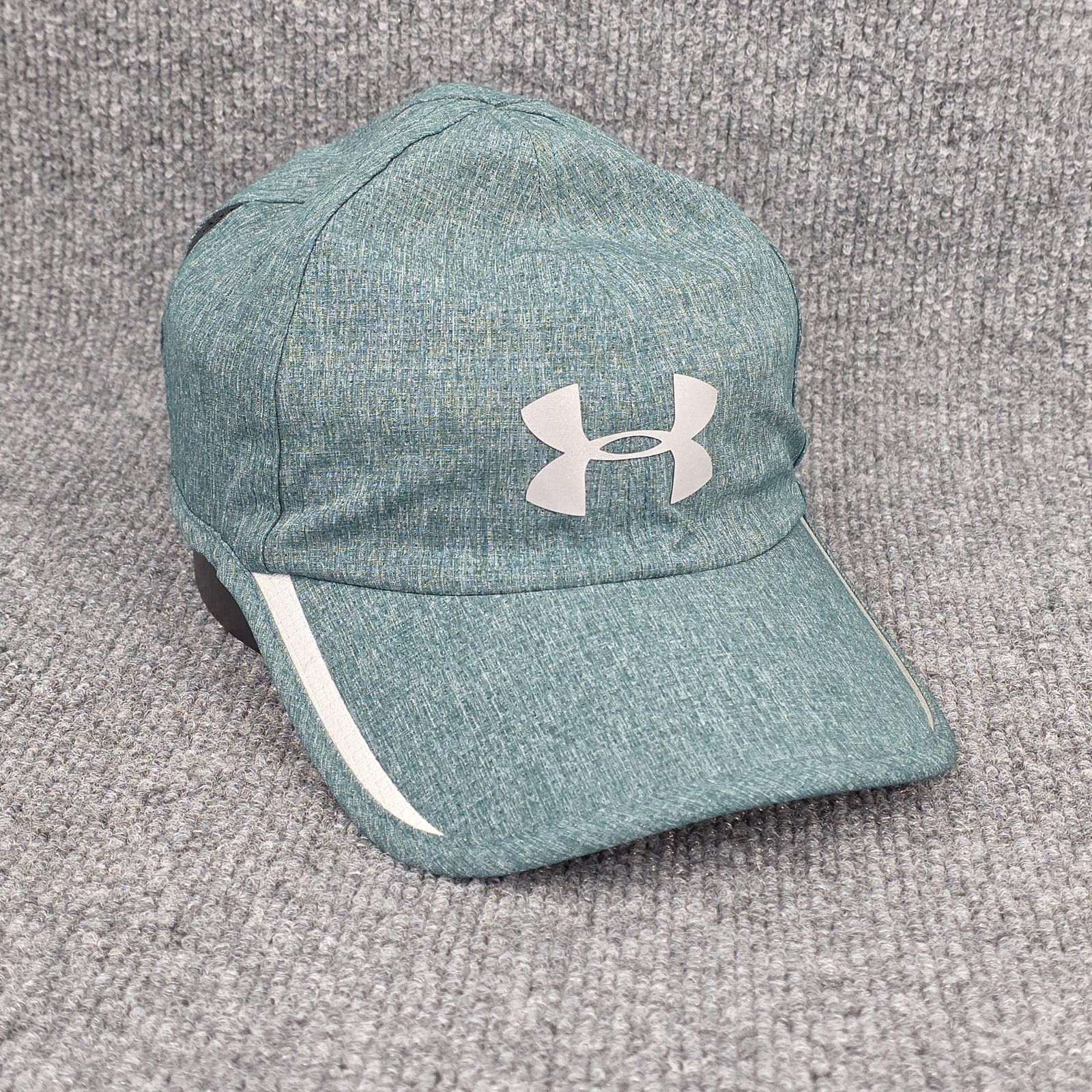 Under Armour Hat Cap Strap Back Adjustable Green Reflective 