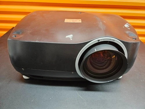 ProjectionDesign F3+ Projector – 223 Hrs Lamp, 25.6–33.2mm Lens, Pro AV