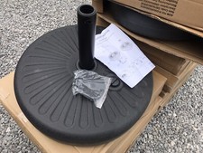 PUB HOTEL BEER GARDEN HEAVY DUTY PARASOL BASE 28 KG SAND/WATER XMAS TREE STAND ?