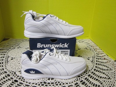 brunswick ladies bowling shoes