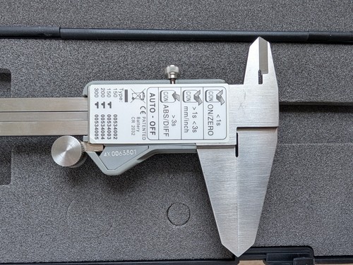 Standard Gage 00534004 Digital Caliper 0-8" Range, +/-0.0015" Accuracy, 0.0005" - Picture 4 of 4