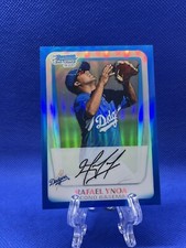 2011 Bowman Chrome Prospects Blue Refractors Card #BCP79 Rafael Ynoa /250