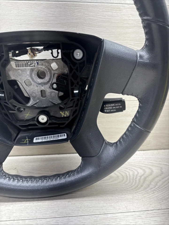 07 09 10 Volante conductor izquierdo Dodge Caliber con control de crucero OEM Foto 3 de 4