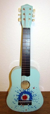 Kindergitarre 1/4 im Salat Farbe