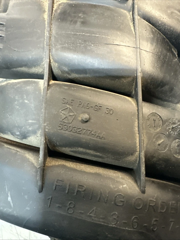 Colector de admisión Mopar Dodge Dakota 4,7 L genuino OEM desnudo 2005-07 53032774AA!!!!! Foto 4 de 4