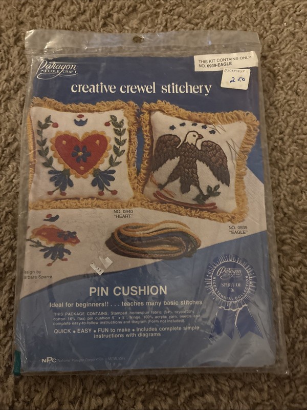 Paragon's Creative Crewel Stitchery Kit #0939  The "Eagle" Pin Cushion VTG 1976