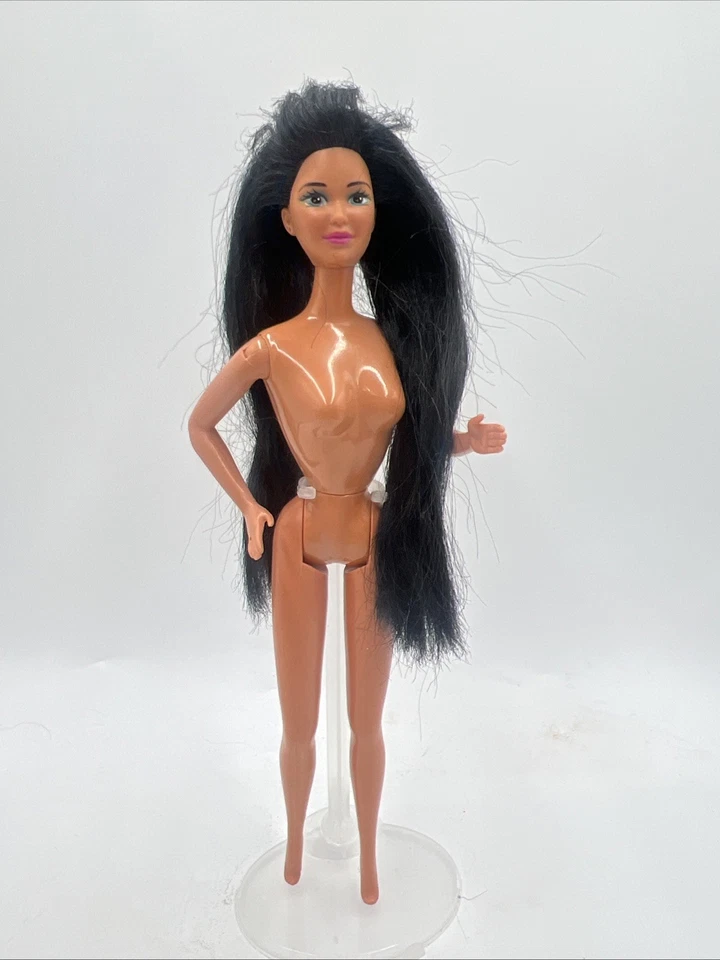 Muñeca Barbie vintage 1989 Mattel Western Fun Nia #9933 molde asiático Kira Foto 3 de 4