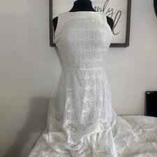 Medium Short White Dress Size 6