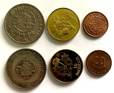 Mozambique 3 Coins Set 10 Escudos, 10 Meticas, 20 Centavos  World Coins
