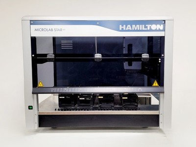 Hamilton Microlab STARlet Flüssigkeitsdosier-Arbeitsstation CO- RE 96 & Software