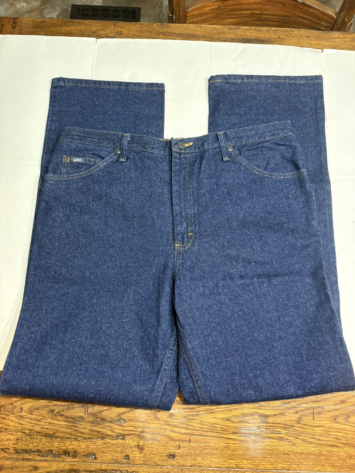 Men's Size 38x36 Denim Blue Jeans Regular Fit Nwt
