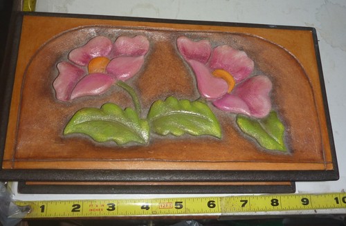 Baratija/caja de joyería floral de madera hecha a mano de colección - con bisagras ~ 8x4x3" arte popular madera - Imagen 7 de 10