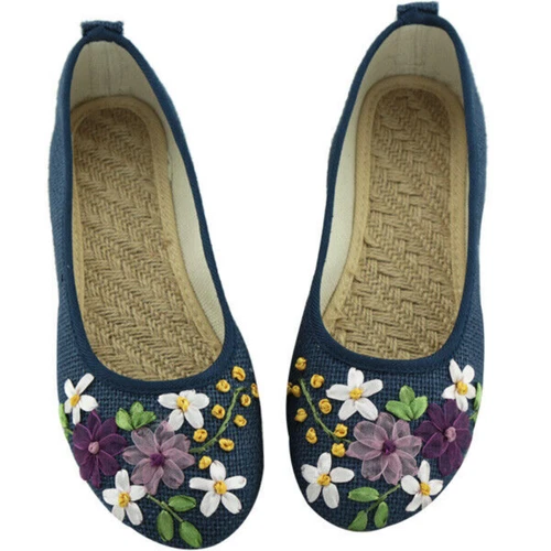 Women Footwear Slip on Shoes Flat Heel Embroidered Floral Soft Sole Ethnic Retro - Picture 5 of 23