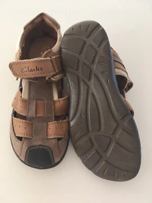 clarks sandals australia