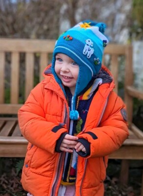 Handgefertigte Kinder Wintermütze Aplaca Applikation Chullo