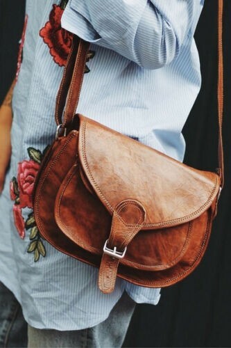 Borsa a tracolla messenger in vera pelle marrone
