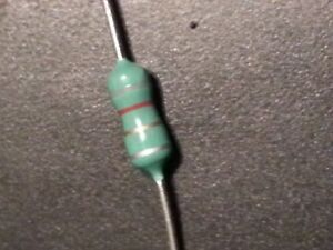 8.2uH DIP Inductor 1//2W Axial Leaded Color Coated Inductance 25pcs