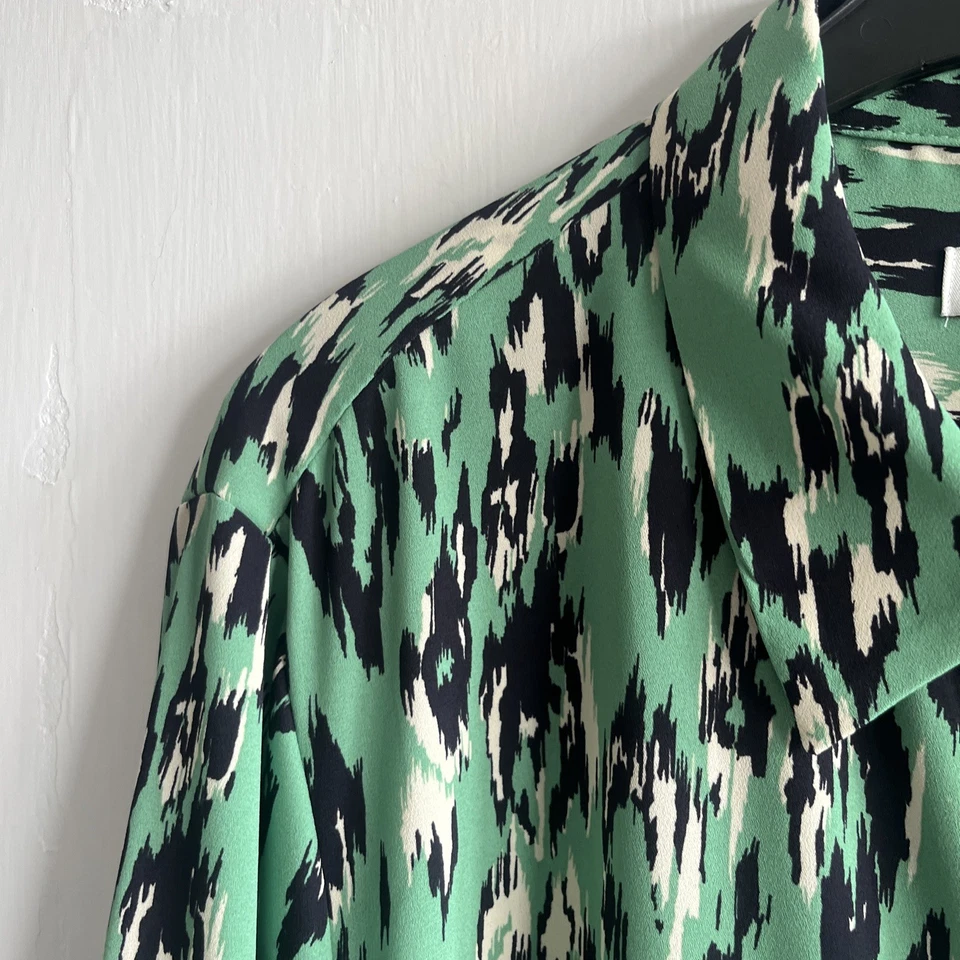 Women’s Marks And Spencer’s Blouse Size 16 Petite Print Collar Smart Office  - Image 3 of 4