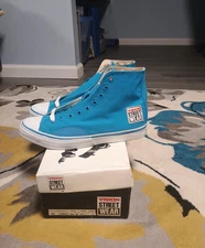 Vision street wear skateboard Shoes Size 11 nos gator deck wheels mens vintage