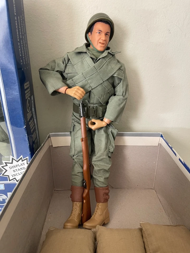 Figura de acción Soldados del Mundo, Guerra de Corea, Tank Crewman. #98410, ¡SELLADO! Foto 3 de 4