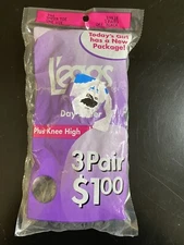 L”eggs Day Sheer Plus Knee High - 3 pair off black 