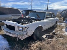1979 Chevrolet Monte Carlo Hood Hinges 1979 Chevrolet Monte Carlo Hood Hinges