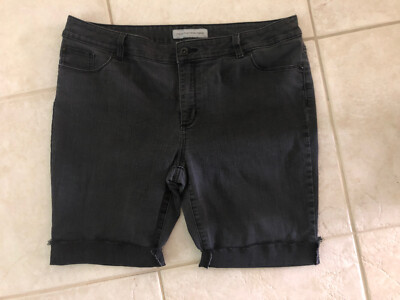 black cut off jeans