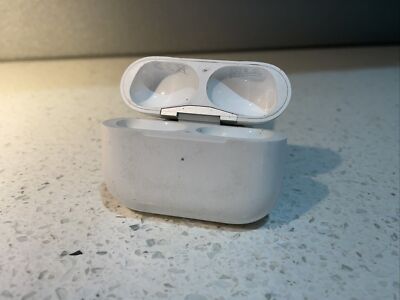 Genuine Apple AirPods Pro A8024 Charging Case Only A2190, 1st or