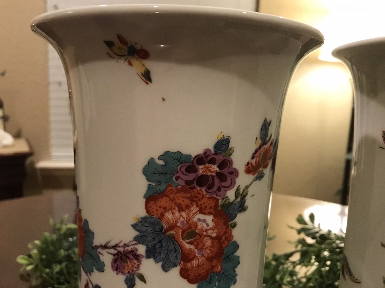 1 Vintage 1979 Lenox “Saxony Vase” Meissen circa 1725 Smithsonian