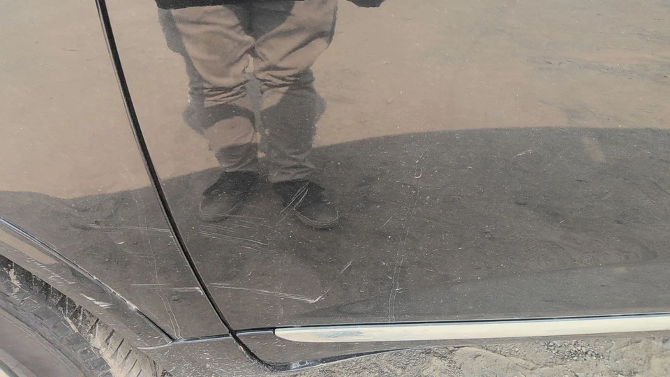 14 BUICK ENCLAVE Front Door Drivers Side Foto 2 de 3