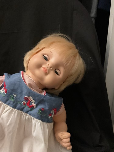 Vogue 1965 Baby Dear One Puppe 22 Zoll Schlafaugen blonde Haare Vintage - hat Probleme - Bild 8 von 17