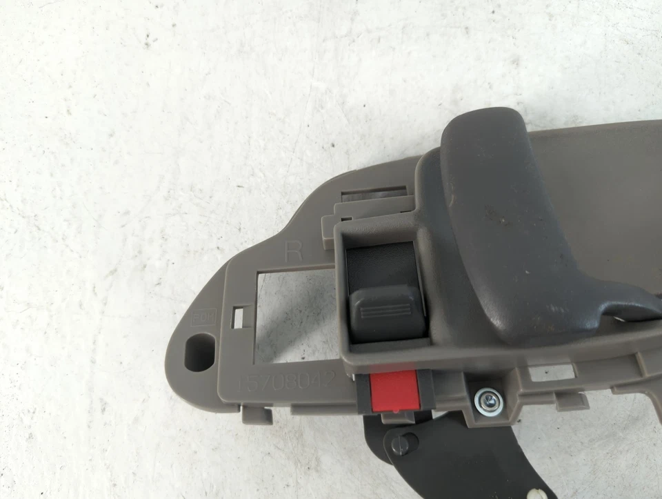 Chevrolet Suburban 1500 1995 lado del pasajero manija de puerta interior delantera fabricante original ZWJ88 Foto 3 de 4