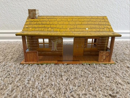 Vintage MARX  BAR-M-RANCH - Western Ranch Set Tin Toy Litho Cabin