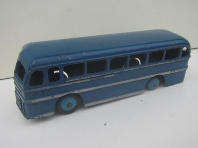 Dinky Toys No.282 Duple Roadmaster Leyland Royal Tiger Bus