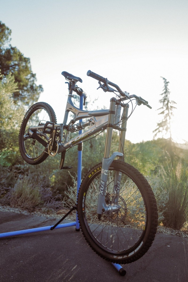 オーバーストロークバイク Foes Foes - oldschoolracing.ch - vintage Mountainbikes race ready!