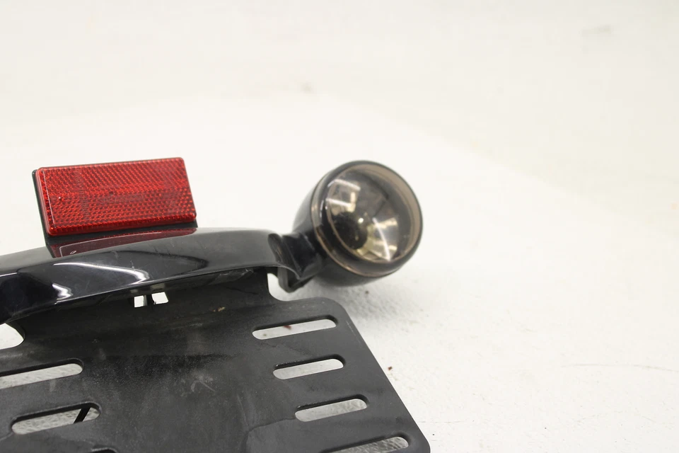 Luz de señal de giro trasera Harley Davidson Street Road Glide 10-23 Foto 3 de 4