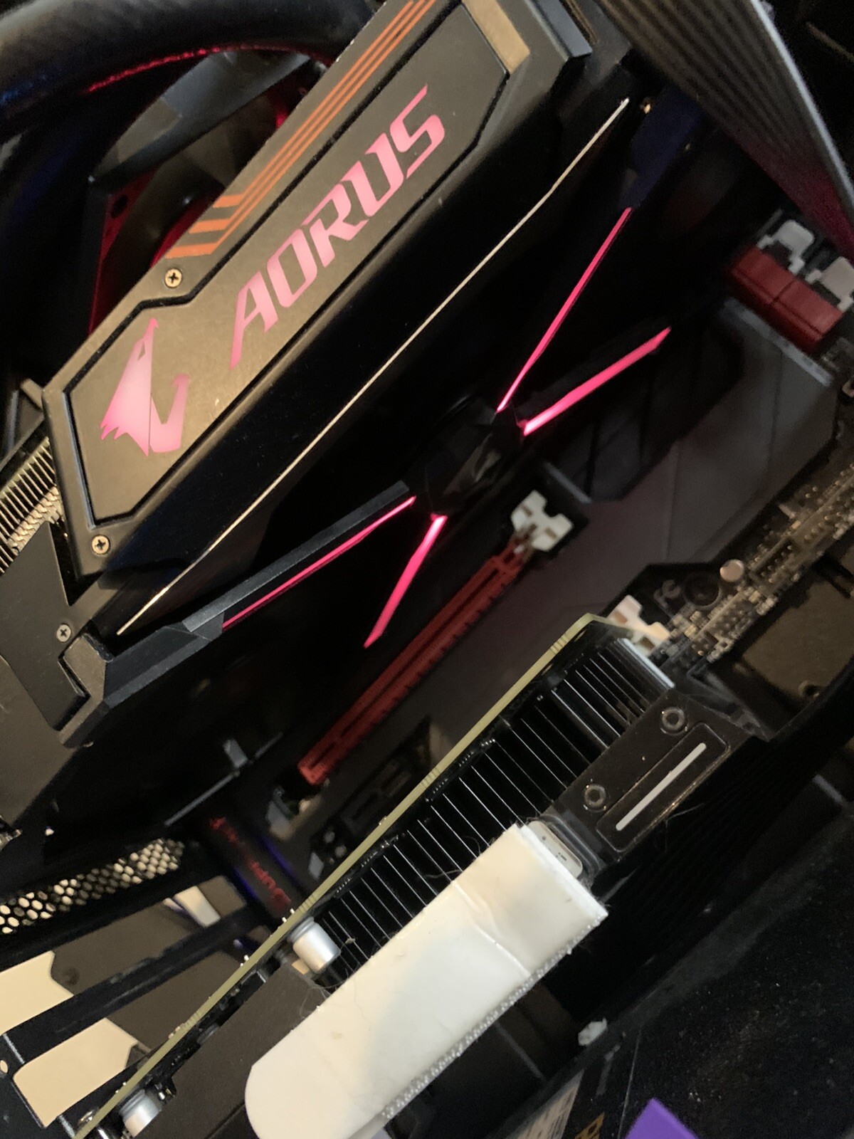 GIGABYTE GV-N108TAORUS X-11GD AORUS GeForce GTX 1080 TI Xtreme Edition 11GB...