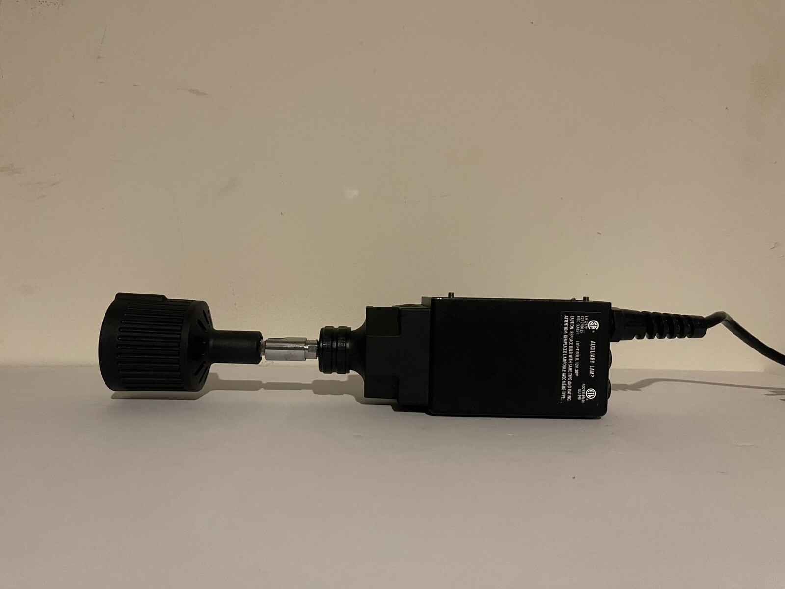 Sunnex  HS760 Halogen Task Lamp Chrome/Black  12V 20W 