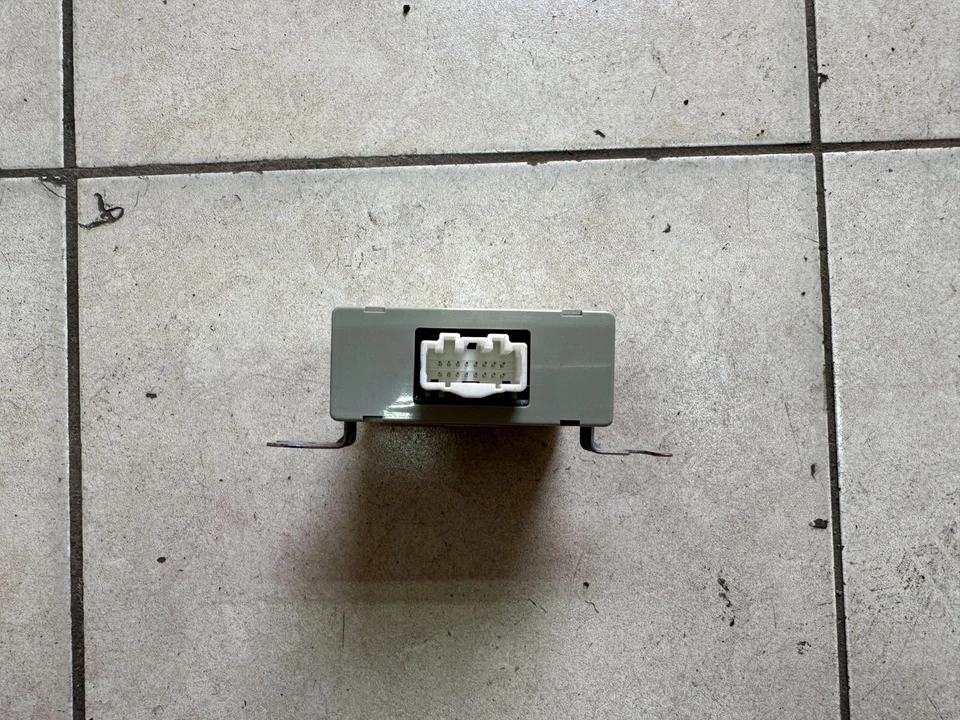 2007 - 2017 JEEP PATRIOT COMPASS SUSPENSÃO ABS MÓDULO DE CONTROLE FABRICANTE DE EQUIPAMENTO ORIGINAL 05033301 - Imagem 3 de 4