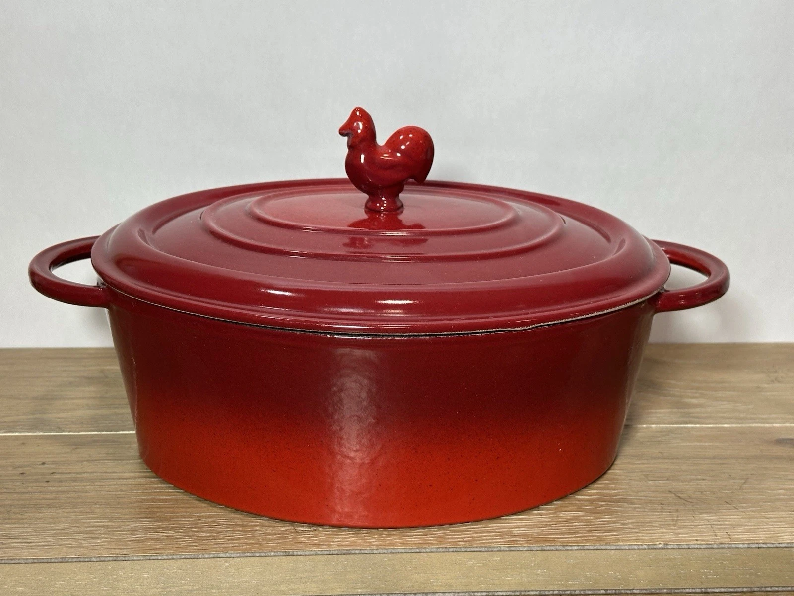 Staub #27 Red Cast Iron Dutch Oven 4 QT Rooster Finial Made in France
