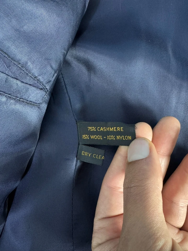 Vintage Men's Coat Cashmere wool navy blue Classic Overcoat US Size 44R 46R - Image 4 of 4