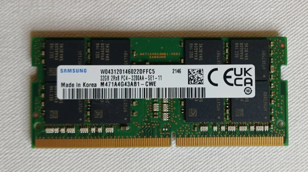 PC4-25600 (DDR4-3200) Bus Speed Computer RAM 32 GB Capacity per