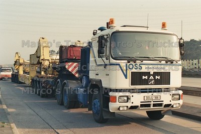 LKW Foto MAN F2000 Schwerlasttransporter Deutschland weiß VOSS internatio #n2hb