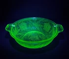 VTG Green Jeanette Poinsettia Etched Serving Bowl w/ Handles 8" ~ Uranium Glass