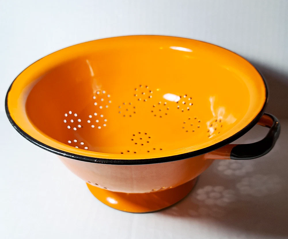 VTG 1960s Huta Silesia Orange 9 inch Colander Strainer 22 Poland Collectible F74