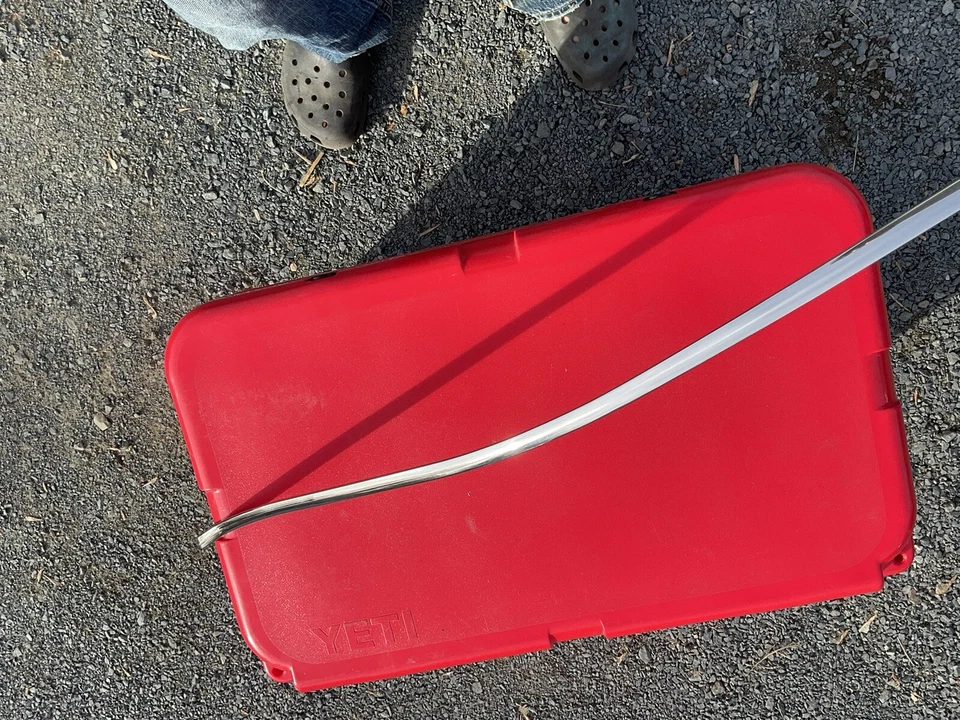 1968 1969 Oldsmobile 442 convertible quarter molding show - Image 3 of 4