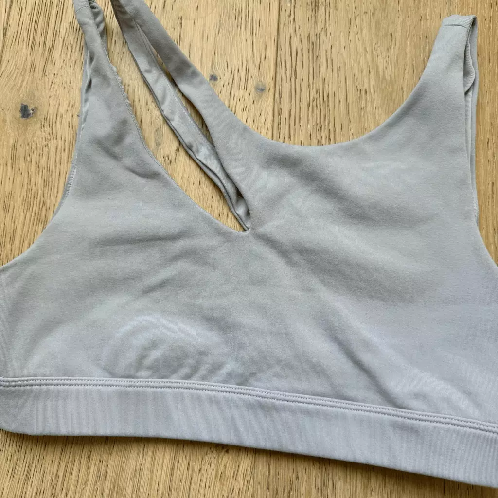 alo-yoga peak asymmetrical one shoulder double strap tank-bra
