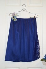 MAIDENFORM Sweet Nothings Sz L Cobalt Blue Lace Trim Side Slit 24 1/2" Long NWOT